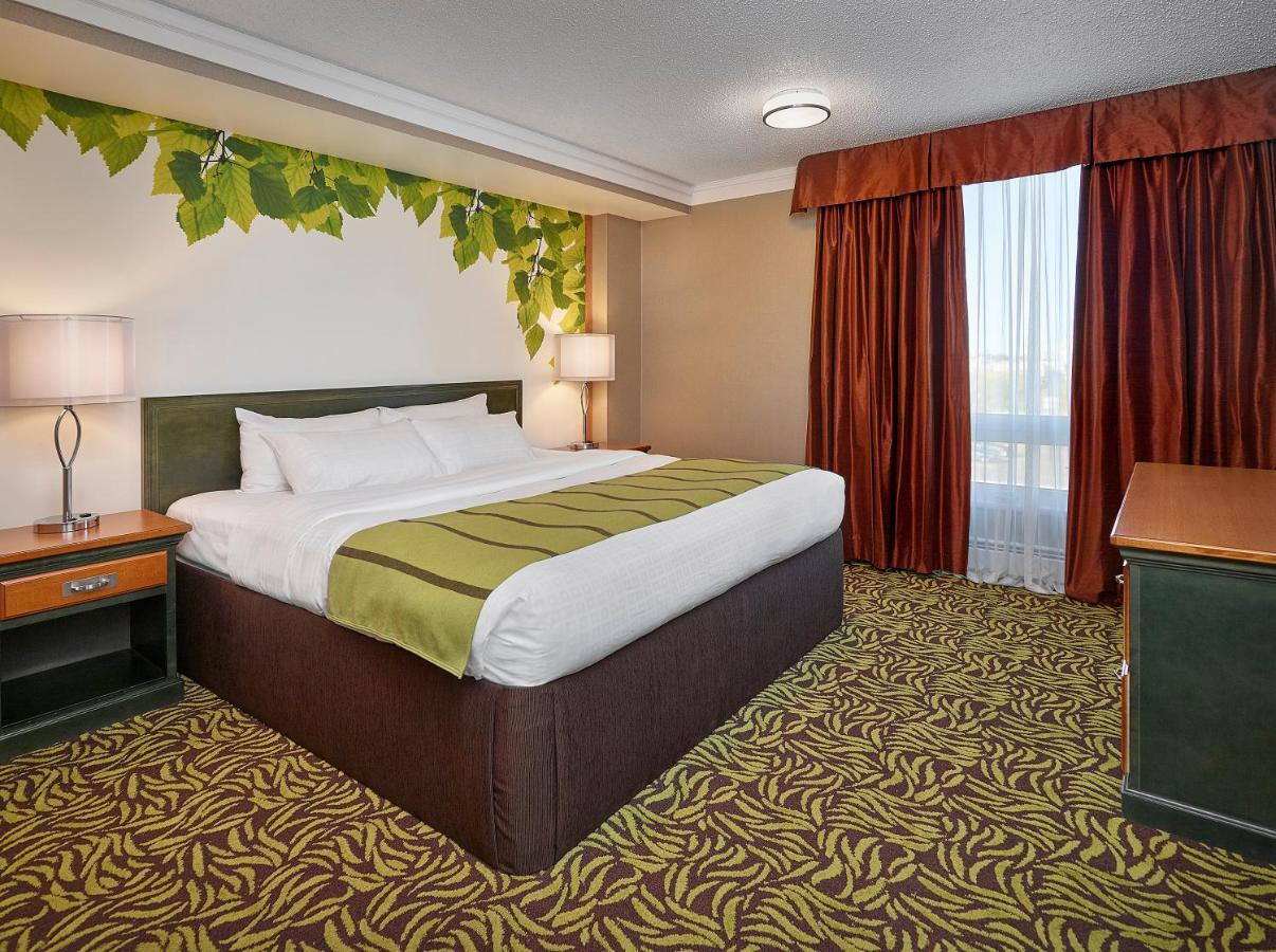 Varscona Hotel On Whyte Edmonton Exteriör bild